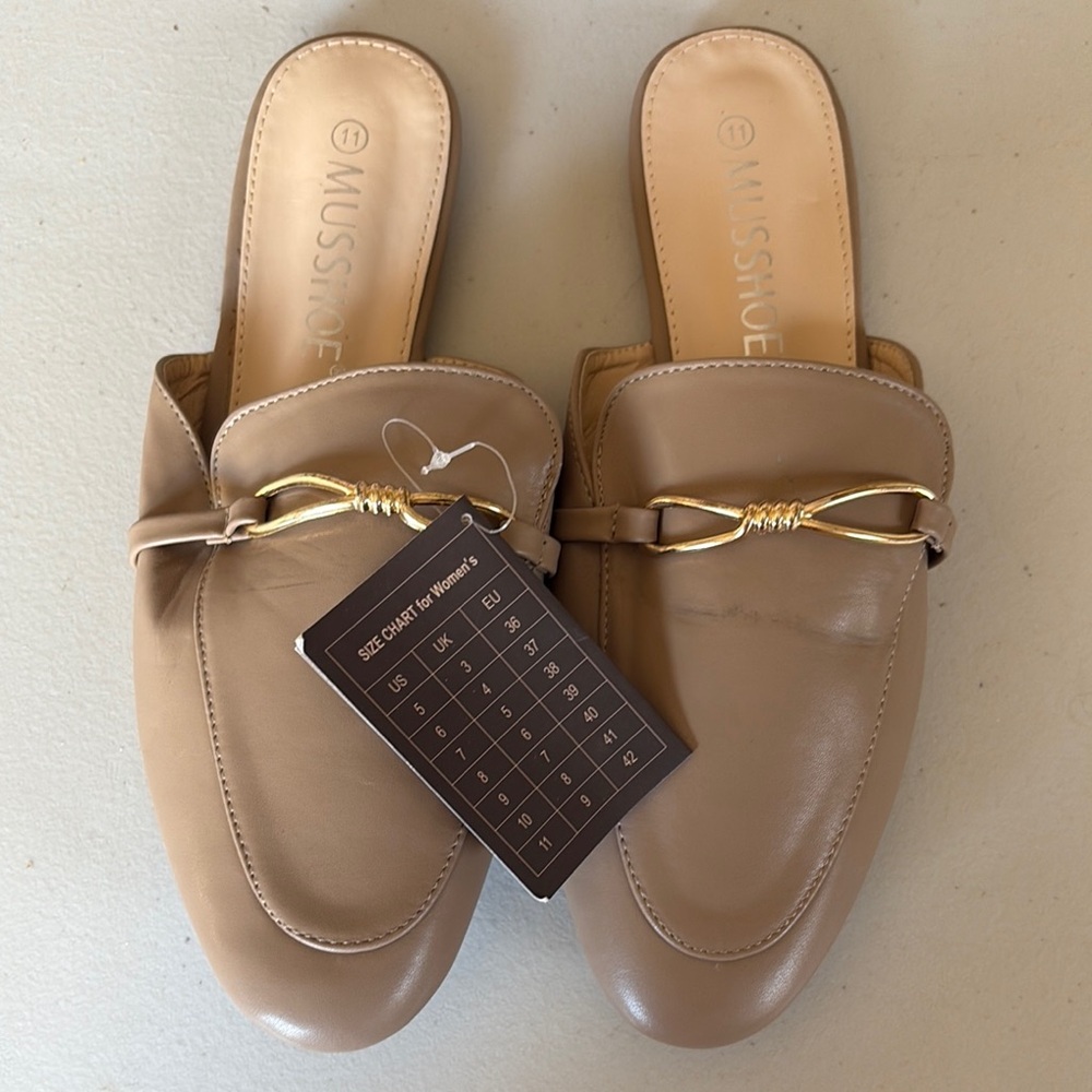MUSSHOE Women's Beige Mules with Elegant Gold Detail